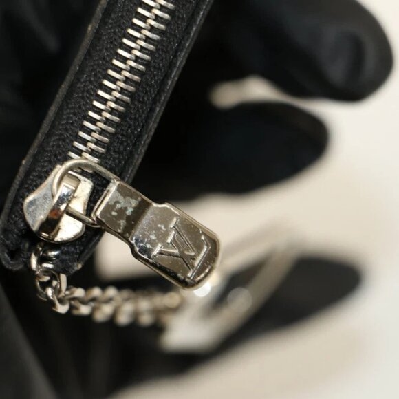 Louis Vuitton Damier Graphite Key Pouch - Black - Picture 14 of 14